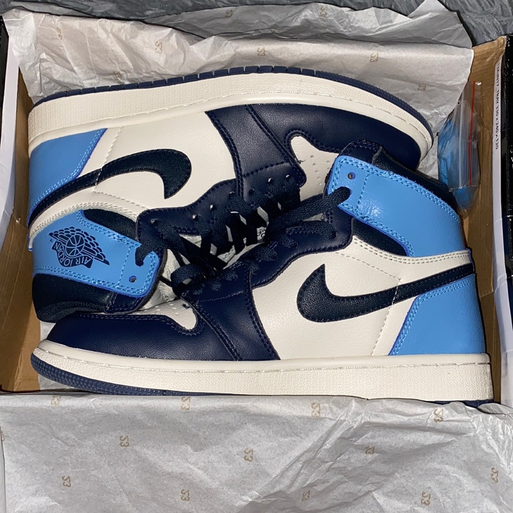 Air Jordan 1 High OG “Obsidian”